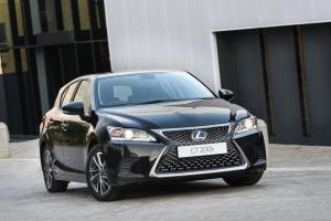 Lexus CT200h 2018 года (ZA)